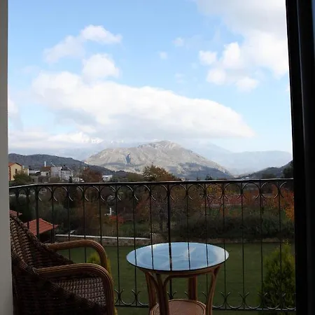 Alexander Mountain Hotel 3*