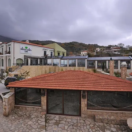 Alexander Mountain Hotel Yerakárion