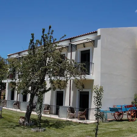 Hotel Alexander Mountain Yerakárion
