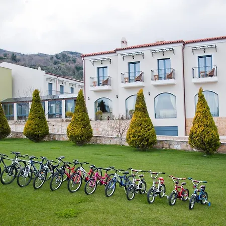 Alexander Mountain Hotel 3*